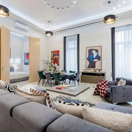 公寓 Magnificent 3br W Balcony By The Parliament 布达佩斯