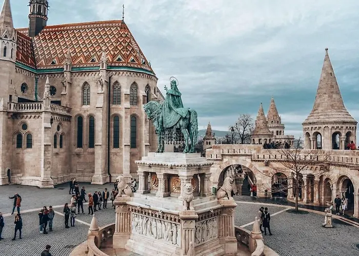 Magnificent 3br W Balcony By The Parliament Апартаменты Будапешт